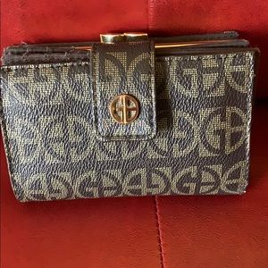 Giani Bernini wallet